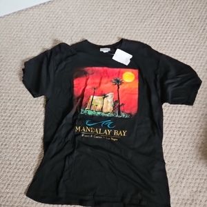 vtg Mandalay bag shirt